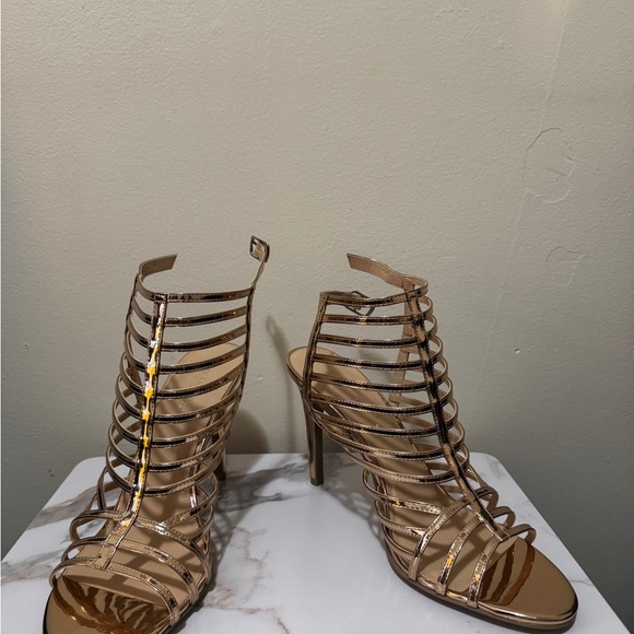 Elegant Rose-Gold Strappy Heels - Picture 3 of 4